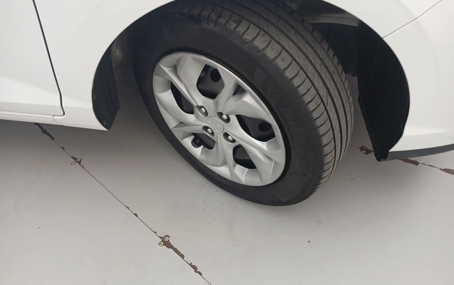 imagem-https://www.socarrao.com.br/sc-vehicle-images-prod/4029561/1790087101975-1_112452.jpg