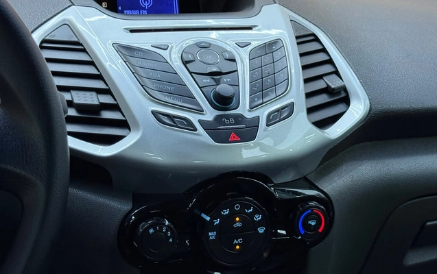 imagem-https://www.socarrao.com.br/sc-vehicle-images-prod/4029564/1790087110207-003_b57981104418ef0d0e0cd180f67d2575.jpg