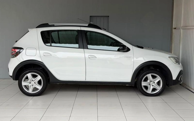 imagem-https://www.socarrao.com.br/sc-vehicle-images-prod/4029566/1790087122741-8500507_2_B_92458640cc.jpeg