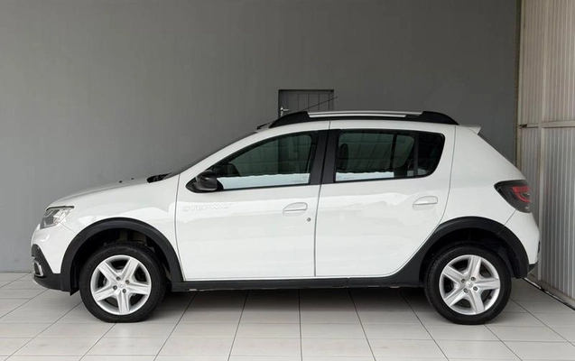 imagem-https://www.socarrao.com.br/sc-vehicle-images-prod/4029566/1790087122743-8500507_11_B_60482090e1.jpeg