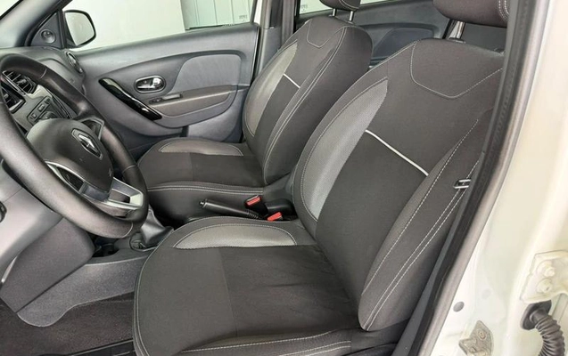 imagem-https://www.socarrao.com.br/sc-vehicle-images-prod/4029566/1790087122761-8500507_20_B_95dda4da31.jpeg
