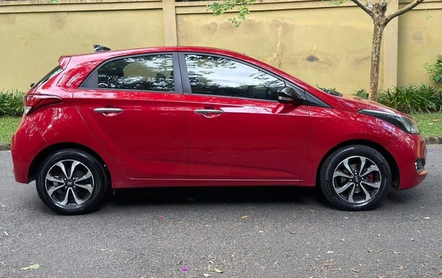 imagem-https://www.socarrao.com.br/sc-vehicle-images-prod/4029567/1791291017631-8492099_14_B_d201782573.jpeg