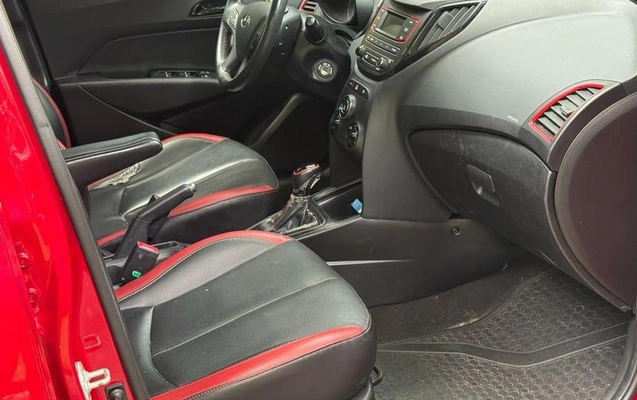 imagem-https://www.socarrao.com.br/sc-vehicle-images-prod/4029567/1791291017650-8492099_7_B_8c89102733.jpeg