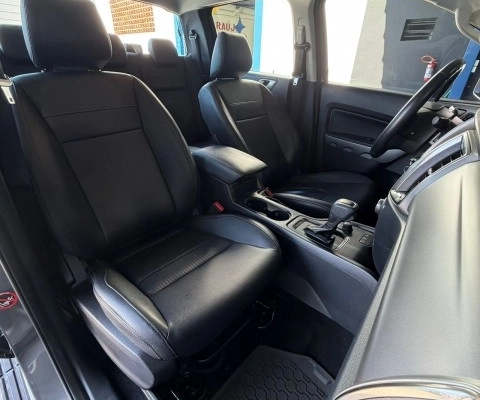 imagem-https://www.socarrao.com.br/sc-vehicle-images-prod/4029645/1790087338425-640_480_ford-ranger-cabine-dupla-ranger-3-2-cd-xlt-4x4-20-20-d3e512-21.jpg