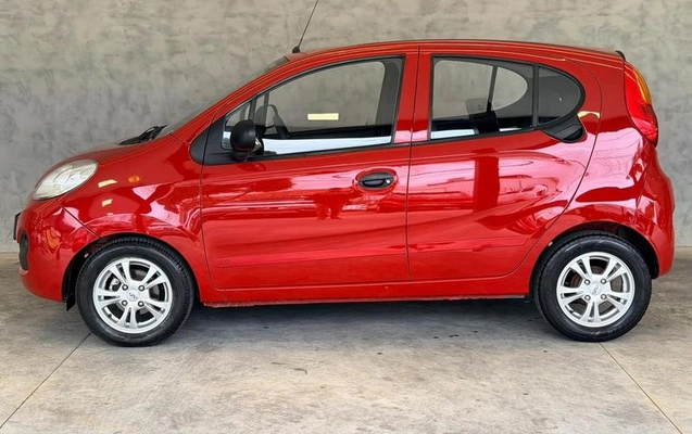 imagem-https://www.socarrao.com.br/sc-vehicle-images-prod/4029661/1790087969508-8424198_1_B_56f998c45e.jpeg