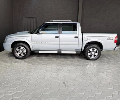 imagem-https://www.socarrao.com.br/sc-vehicle-images-prod/4029685/1790087359656-640_480_chevrolet-s10-cabine-dupla-executive-4x2-2-4-flex-cab-dupla-08-09-0e45b7-18.jpg