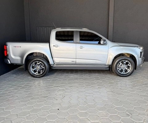 imagem-https://www.socarrao.com.br/sc-vehicle-images-prod/4029703/1790087376777-640_480_chevrolet-s10-cabine-dupla-s10-2-8-ltz-cabine-dupla-4wd-aut-25-25-169493-12.jpg