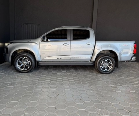 imagem-https://www.socarrao.com.br/sc-vehicle-images-prod/4029703/1790087376778-640_480_chevrolet-s10-cabine-dupla-s10-2-8-ltz-cabine-dupla-4wd-aut-25-25-169493-13.jpg