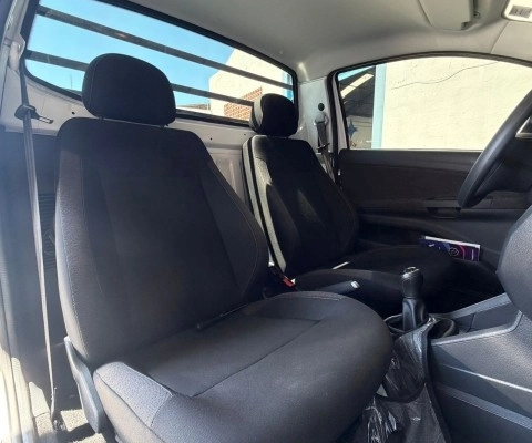 imagem-https://www.socarrao.com.br/sc-vehicle-images-prod/4029717/1790087404171-640_480_volkswagen-saveiro-1-6-cs-trendline-25-26-c8ed5c-19.jpg