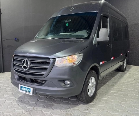 imagem-https://www.socarrao.com.br/sc-vehicle-images-prod/4029873/1790087564940-640_480_mercedes-benz-sprinter-2-2-cdi-416-furgao-14m-teto-alto-21-21-2a2d99-27.jpg