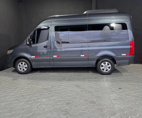 imagem-https://www.socarrao.com.br/sc-vehicle-images-prod/4029873/1790087564948-640_480_mercedes-benz-sprinter-2-2-cdi-416-furgao-14m-teto-alto-21-21-2a2d99-24.jpg