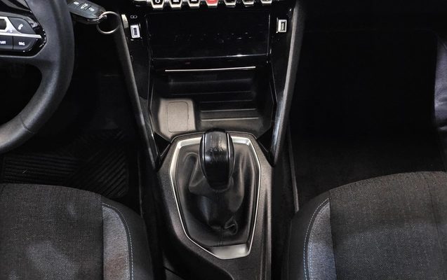 imagem-https://www.socarrao.com.br/sc-vehicle-images-prod/4029911/1790087625279-1_053710.jpg