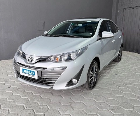 imagem-https://www.socarrao.com.br/sc-vehicle-images-prod/4029914/1790087663340-640_480_toyota-yaris-sedan-1-5-xls-connect-cvt-20-21-14d00a-17.jpg