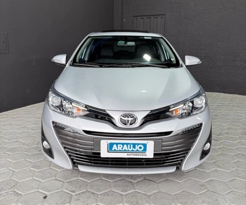 imagem-https://www.socarrao.com.br/sc-vehicle-images-prod/4029914/1790087663341-640_480_toyota-yaris-sedan-1-5-xls-connect-cvt-20-21-14d00a-18.jpg