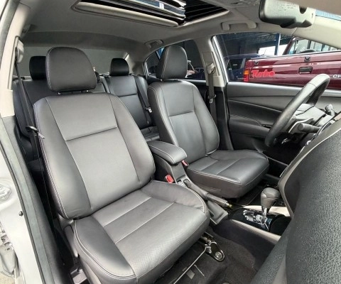imagem-https://www.socarrao.com.br/sc-vehicle-images-prod/4029914/1790087663352-640_480_toyota-yaris-sedan-1-5-xls-connect-cvt-20-21-14d00a-4.jpg
