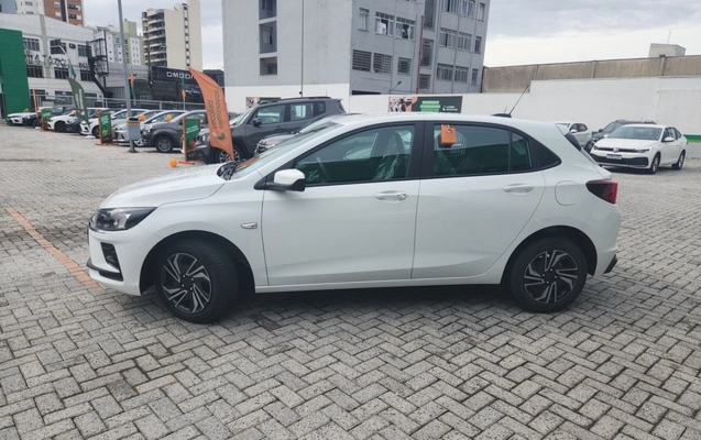 imagem-https://www.socarrao.com.br/sc-vehicle-images-prod/4029916/1790087670322-1_113425.jpg