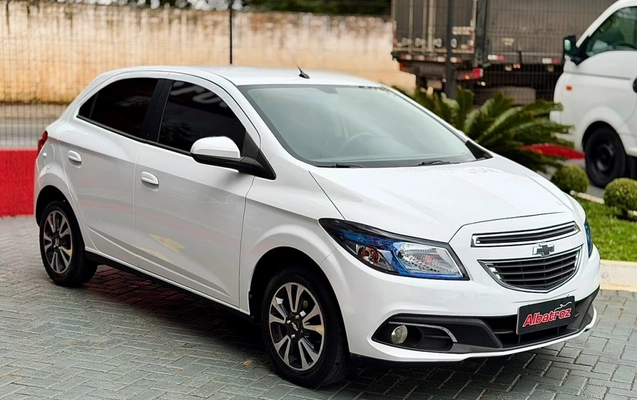 imagem-https://www.socarrao.com.br/sc-vehicle-images-prod/4029924/1790087731073-9_113518.jpg