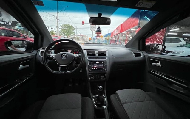 imagem-https://www.socarrao.com.br/sc-vehicle-images-prod/4029944/1790807468840-8461161_8_B_62c4c34cb4.jpeg