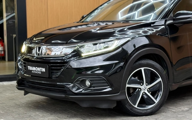 imagem-https://www.socarrao.com.br/sc-vehicle-images-prod/4029987/1790087901489-003_518e4136ecf75fda07496430bcc517c9.jpg