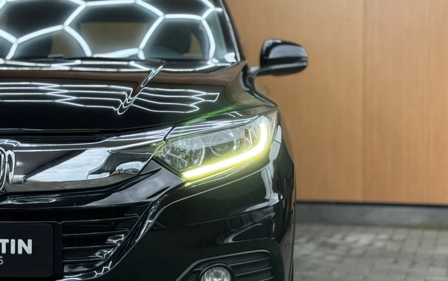 imagem-https://www.socarrao.com.br/sc-vehicle-images-prod/4029987/1790087901492-003_8e2c673e07f7898da70d57d9f5cc3b75.jpg