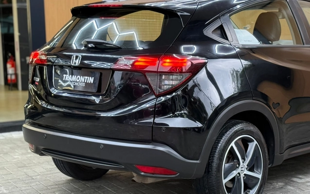 imagem-https://www.socarrao.com.br/sc-vehicle-images-prod/4029987/1790087901503-003_42e6a1cd3deb205dacd5fe588825b846.jpg