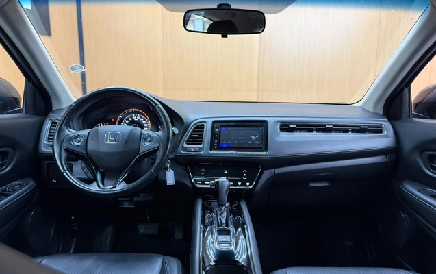 imagem-https://www.socarrao.com.br/sc-vehicle-images-prod/4029987/1790087901510-003_b82ea244c6ff99d3c1665d702c671358.jpg