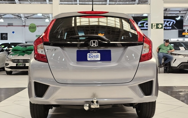 imagem-https://www.socarrao.com.br/sc-vehicle-images-prod/4029993/1790087952955-1_053125.jpg