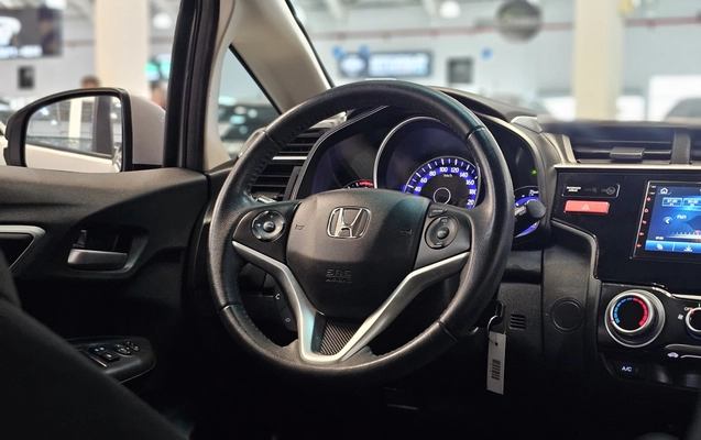 imagem-https://www.socarrao.com.br/sc-vehicle-images-prod/4029993/1790087952963-1_053133.jpg