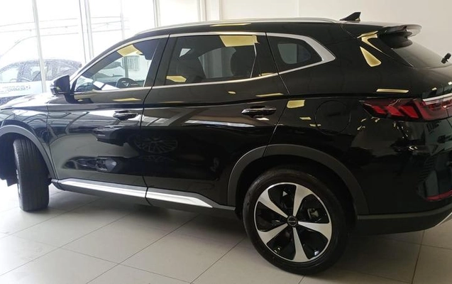 imagem-https://www.socarrao.com.br/sc-vehicle-images-prod/4030014/1791382582886-8500630_5_B_d3f4a2b37b.jpeg