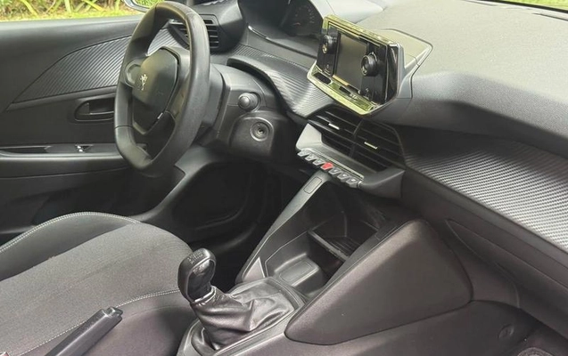 imagem-https://www.socarrao.com.br/sc-vehicle-images-prod/4030024/1790088125097-8467004_7_B_521f75f56f.jpeg