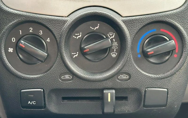 imagem-https://www.socarrao.com.br/sc-vehicle-images-prod/4030109/1790197447907-8405244_5_B_48f69e7689.jpeg