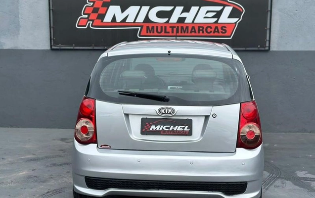 imagem-https://www.socarrao.com.br/sc-vehicle-images-prod/4030109/1790197447910-8405244_16_B_38059f52a9.jpeg