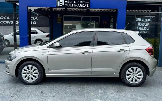 imagem-https://www.socarrao.com.br/sc-vehicle-images-prod/4030243/1790088381254-8490975_5_B_77d2b6c8ed.jpeg