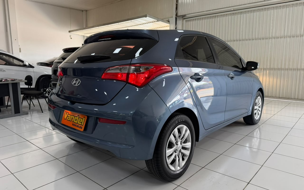 imagem-https://www.socarrao.com.br/sc-vehicle-images-prod/4030315/1790088500313-V2hhdHNBcHAgSW1hZ2UgMjAyNi0wOS0yMiBhdCAxMS4zNC4wOS5qcGVn.jpeg