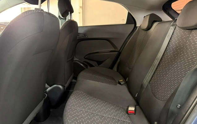 imagem-https://www.socarrao.com.br/sc-vehicle-images-prod/4030315/1790088501279-V2hhdHNBcHAgSW1hZ2UgMjAyNi0wOS0yMiBhdCAxMS4zNC4wOSAoMSkuanBlZw.jpeg
