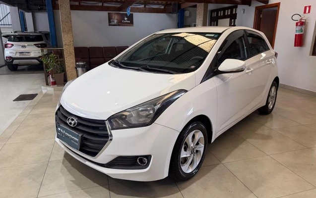 imagem-https://www.socarrao.com.br/sc-vehicle-images-prod/4030356/1790088603546-8500656_2_B_1f0fb17d30.jpeg