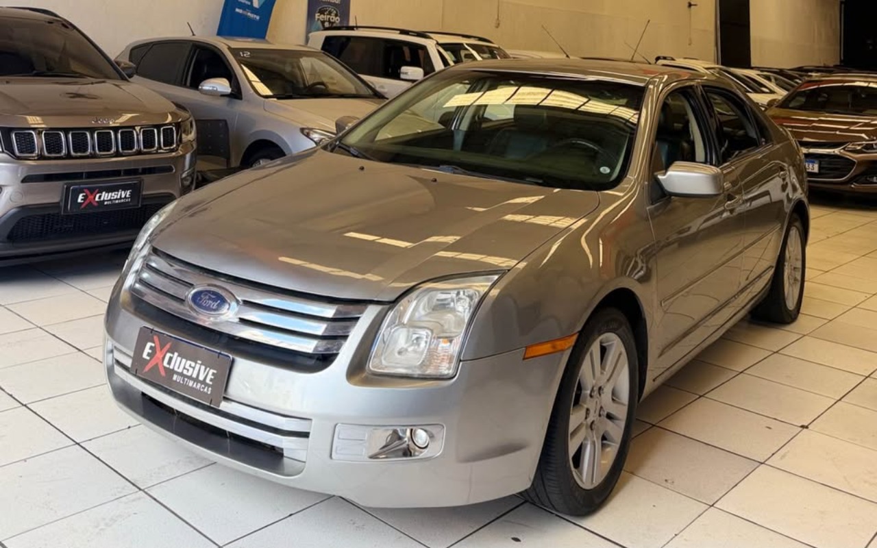 imagem-https://www.socarrao.com.br/sc-vehicle-images-prod/4030363/1790088694728-RlVTSU9OIDIwMDgxLmpwZw.jpg