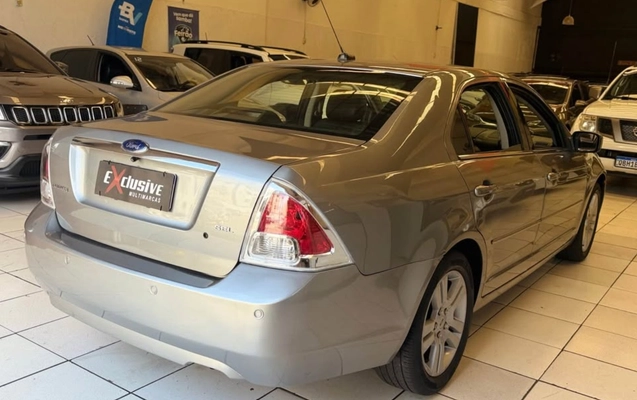 imagem-https://www.socarrao.com.br/sc-vehicle-images-prod/4030363/1790088695443-RlVTSU9OIDIwMDg3LmpwZw.jpg