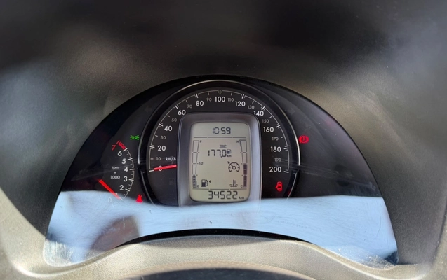 imagem-https://www.socarrao.com.br/sc-vehicle-images-prod/4030394/1790088782649-YjVhODMxYWQtYjBlYS00ZjI1LWJhN2ItMmZhNDkyZDQzMGYwLmpwZWc.jpeg