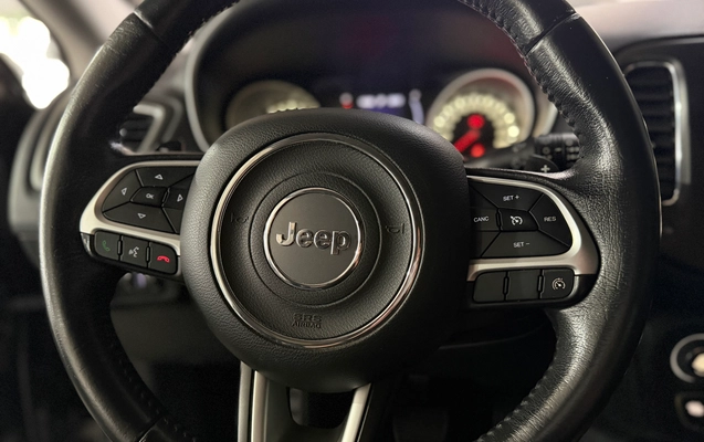 imagem-https://www.socarrao.com.br/sc-vehicle-images-prod/4030407/1790088906429-d9867343-c897-4019-a383-82940b745927.jpg