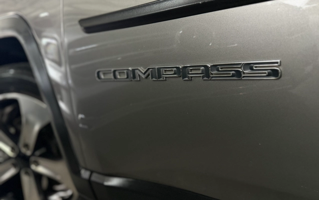 imagem-https://www.socarrao.com.br/sc-vehicle-images-prod/4030407/1790088906433-6537258a-495c-46f9-9a3b-57c8bc202ea5.jpg