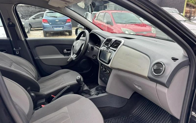 imagem-https://www.socarrao.com.br/sc-vehicle-images-prod/4030411/1790089292138-8473820_8_B_7a30b54952.jpeg