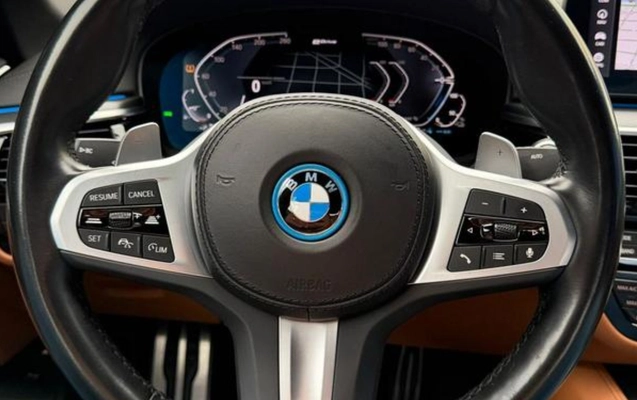 imagem-https://www.socarrao.com.br/sc-vehicle-images-prod/4030415/1790089269897-NzY5NjE0OV8xN19CX2I5YzZhZmRhNzMuanBlZw.jpeg