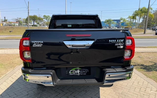 imagem-https://www.socarrao.com.br/sc-vehicle-images-prod/4030453/1790089096090-YTc0YjQ0ODQtZDZmMC00Zjk1LTg5ZjItYTYyMjg2NjVhYjQxLmpwZWc.jpeg