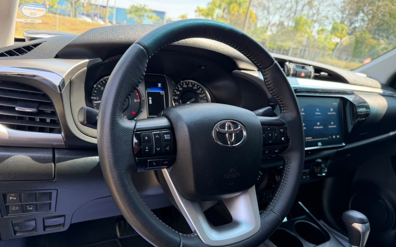 imagem-https://www.socarrao.com.br/sc-vehicle-images-prod/4030453/1790089096531-ODVhZTdkMDktY2UzOC00ZTNmLWJhYTktMzUxZTMyOGU1NTkwLmpwZWc.jpeg