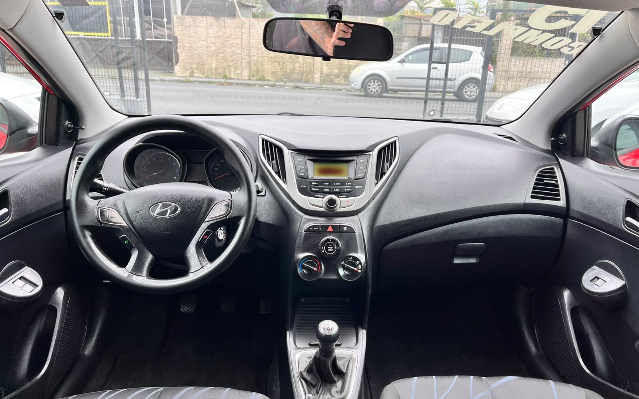 imagem-https://www.socarrao.com.br/sc-vehicle-images-prod/4030455/1790089104764-V2hhdHNBcHAgSW1hZ2UgMjAyNi0wOS0yMiBhdCAxMS40MS4zNC5qcGVn.jpeg
