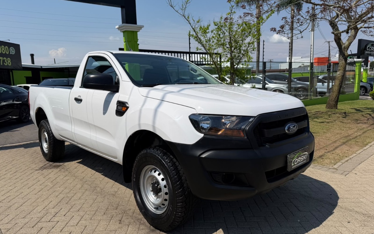 imagem-https://www.socarrao.com.br/sc-vehicle-images-prod/4030614/1790089328875-OWE2ZmRiMzQtY2IyYy00MWRjLWJmNmUtMzg1OThkZjAzMjAwLmpwZWc.jpeg