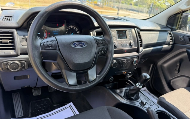 imagem-https://www.socarrao.com.br/sc-vehicle-images-prod/4030614/1790089329360-M2Q5NTliYjgtYWQxZS00ODNlLWJjZjgtZjczZjI0ZjRlOGQ3LmpwZWc.jpeg