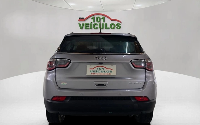 imagem-https://www.socarrao.com.br/sc-vehicle-images-prod/4030615/1790089334145-003_c2a791460a732f01ba0c9ec256b346e7.jpg