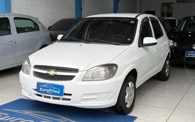 imagem-https://www.socarrao.com.br/sc-vehicle-images-prod/4030676/1790089787264-7881508_16_B_db90acf63e.jpeg